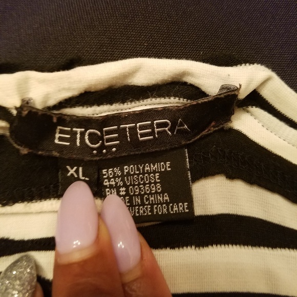 Top - Picture 2 of 2